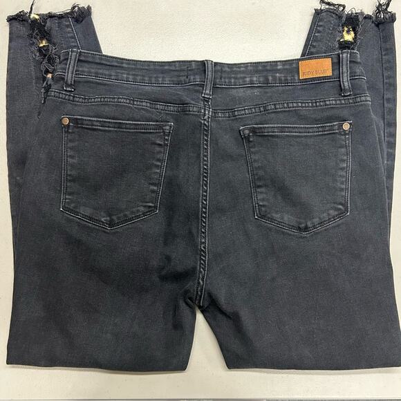 Judy Blue Black Denim Jeans Distressed Cheetah Print Skinny Fit Women Size 32 - Picture 6 of 7